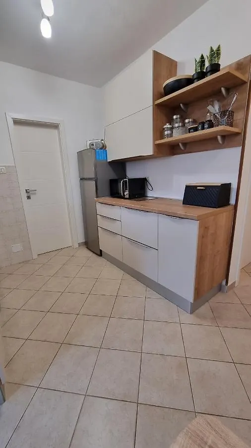 App Carla Apartment Novigrad