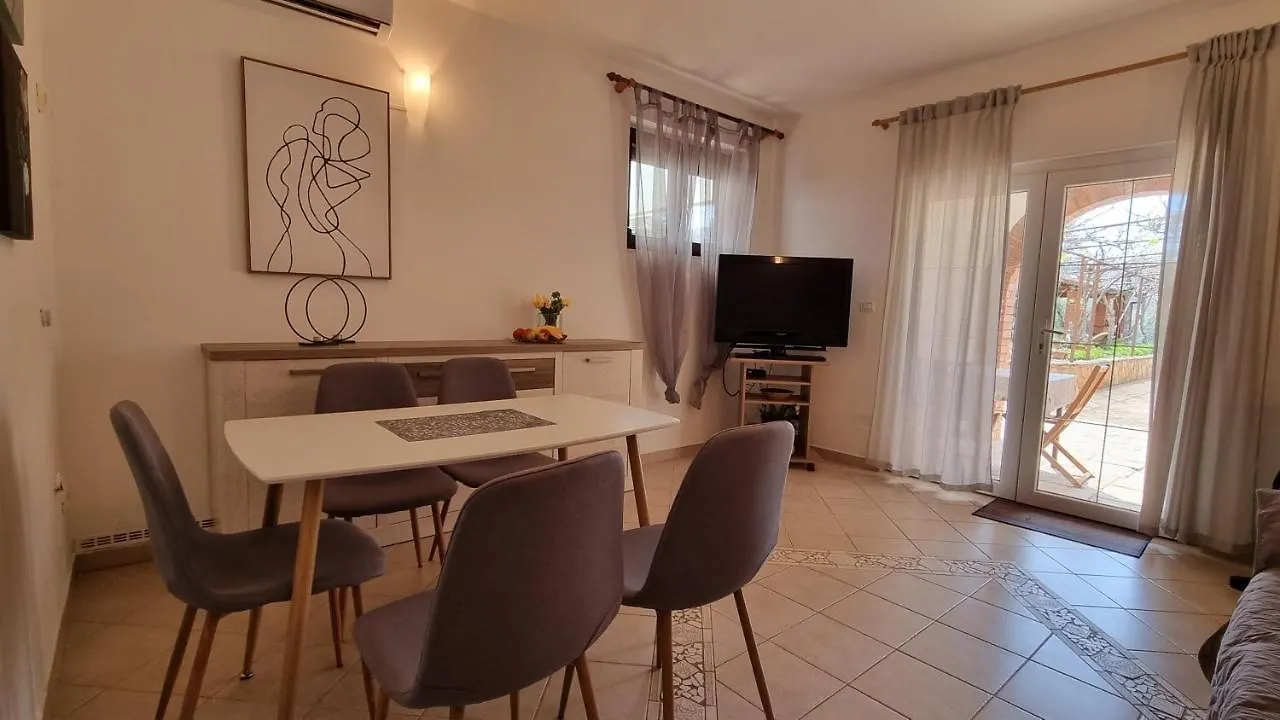 App Carla Apartment Novigrad   Novigrad (Istria)